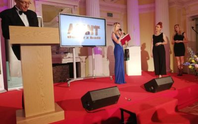 Obecność w książce 50 wpływowych kobiet sukcesu, premiera 19.06.2019 Warszawa, Hotel Bellotto